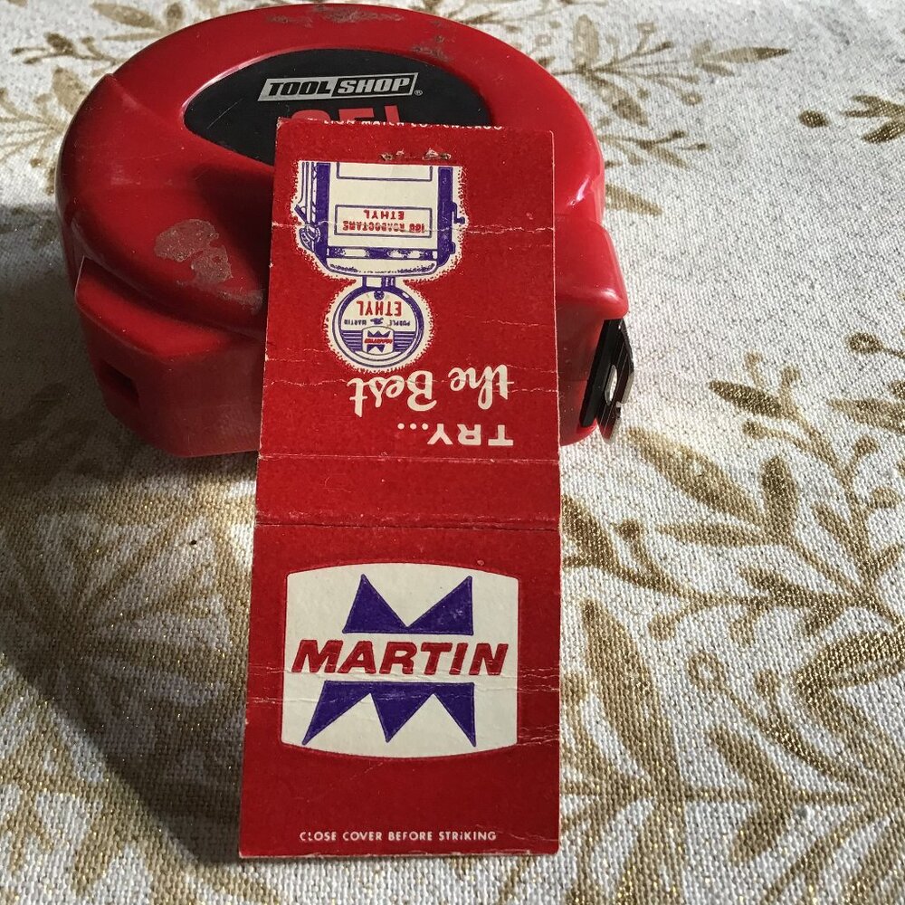 Matchbook Cover Martin Fuel Products - Martin - Coast to Coast !